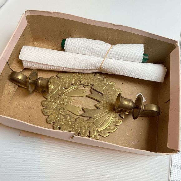 VTG Brass Wreath Wall Candle Holders Hosley Holiday Christmas Decor - Picture 7 of 10